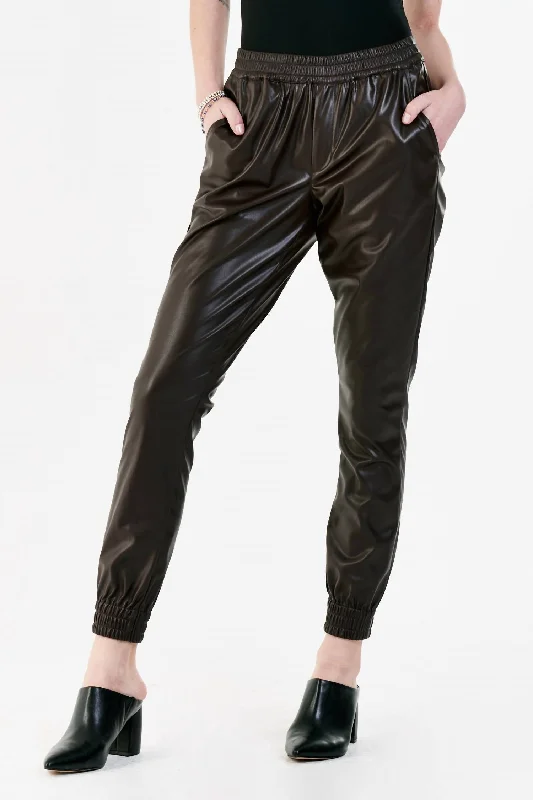 Everyday Wear Super High Rise Cropped Jacey Jogger In Coffee