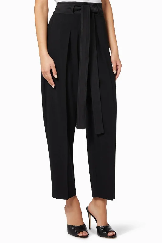 Chic Outfits Fiuggi High Waist Pleated Trouser In Black