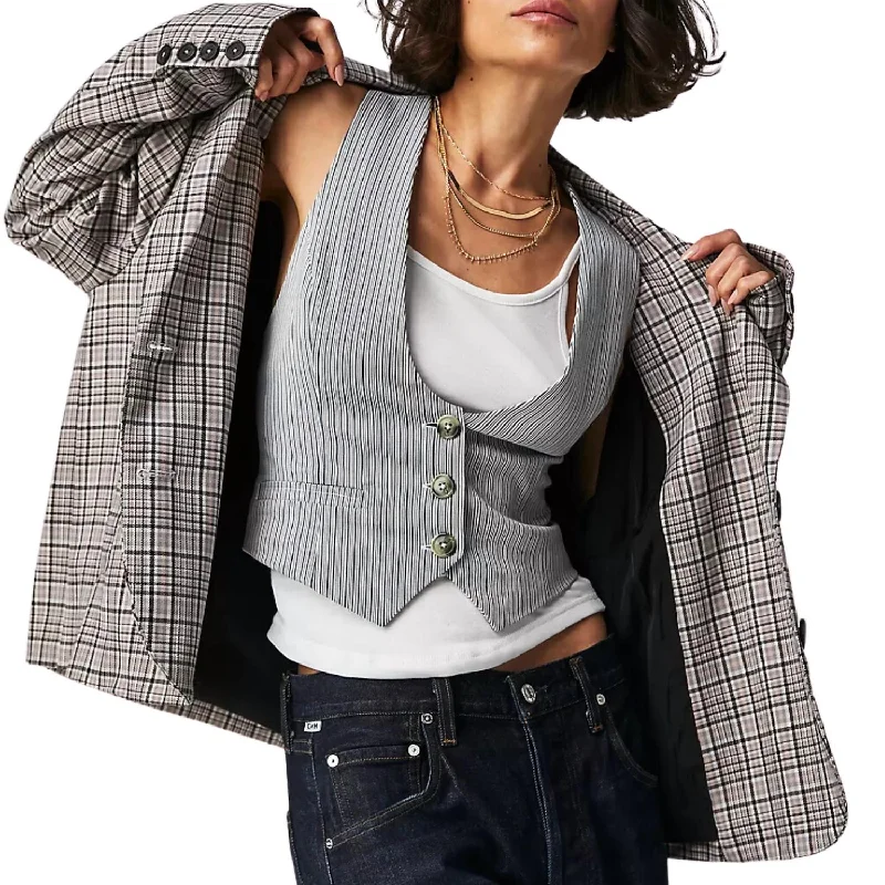 Latest Fashion Cali Plaid Blazer In Dust Combo