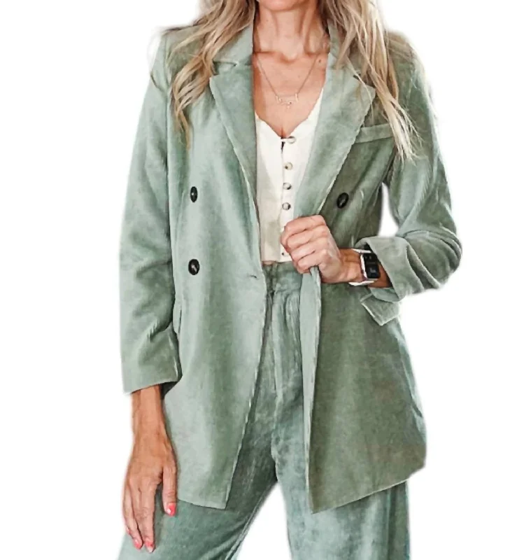 Versatile Wardrobe Essentials Libbi Blazer In Jade