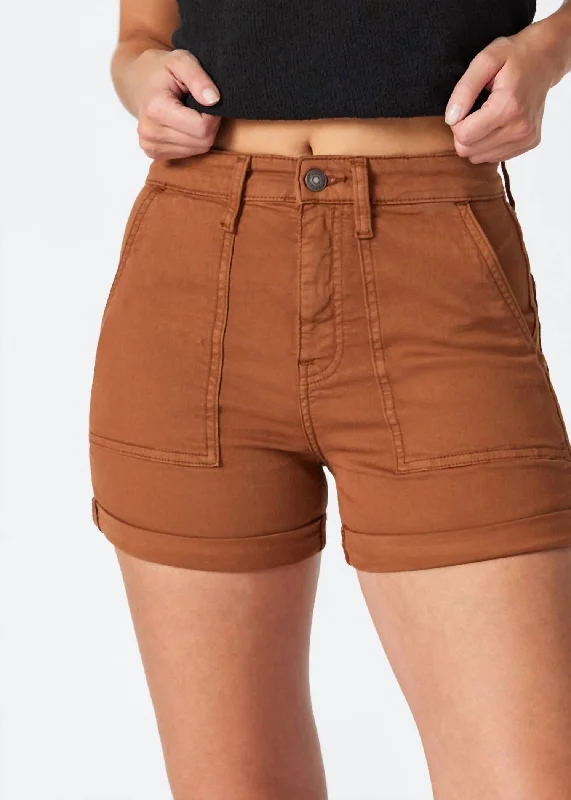 Fashion Essentials Sheena Straight Shorts In Roasted Pecan Twill