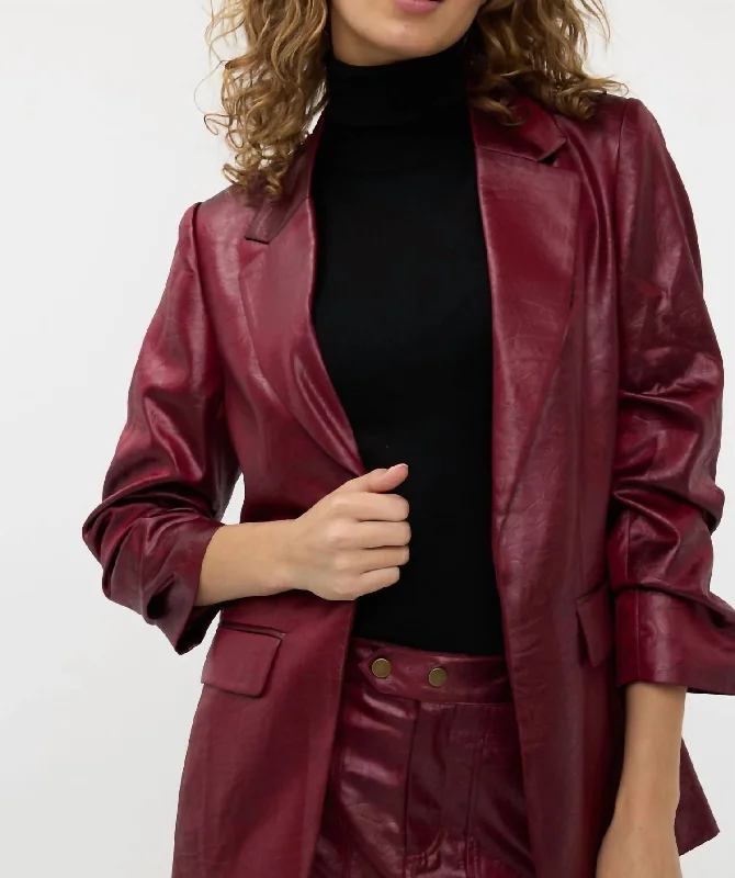 Comfort First Women's Wear Metallic Crinkle Blazer In Wine