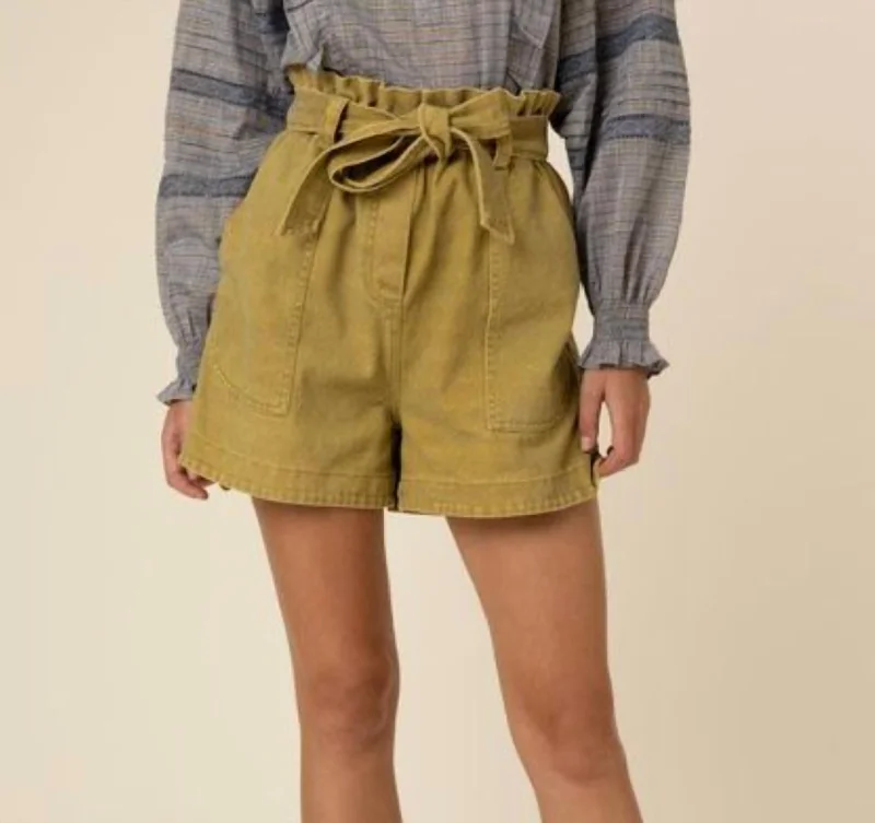 Wardrobe Update Natural Dahlia Shorts In Khaki Clair