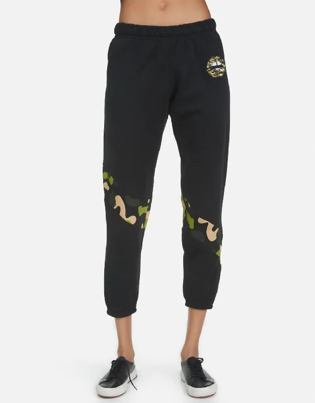 Season Transition Versatile Wear Clearance Abra Lip Sweatpants In Black/camo