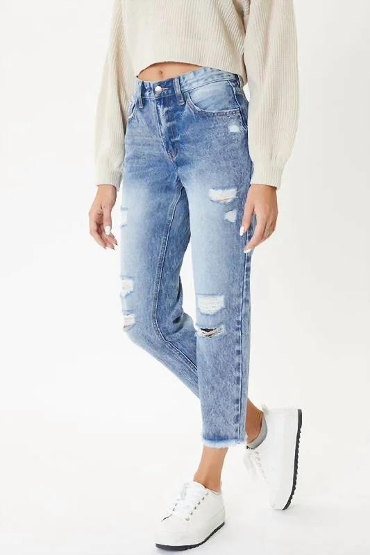 Huge Discounts This Week High Rise Crop Mom Jean In Light Wash