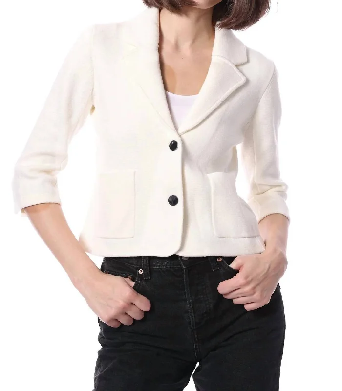 City Fashion Cotton Blend Shrunken Blazer In White