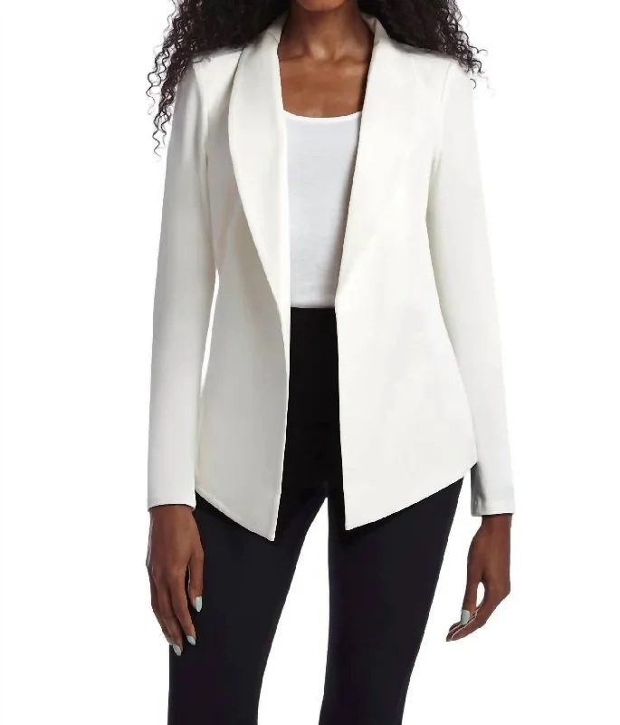 Fashionista Favorites Hartley Slim Fit Blazer In Ivory